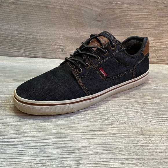 Mens Levi’s dark denim canvas leather patch slip on sneakers red tab size 7.5 - Picture 1 of 11